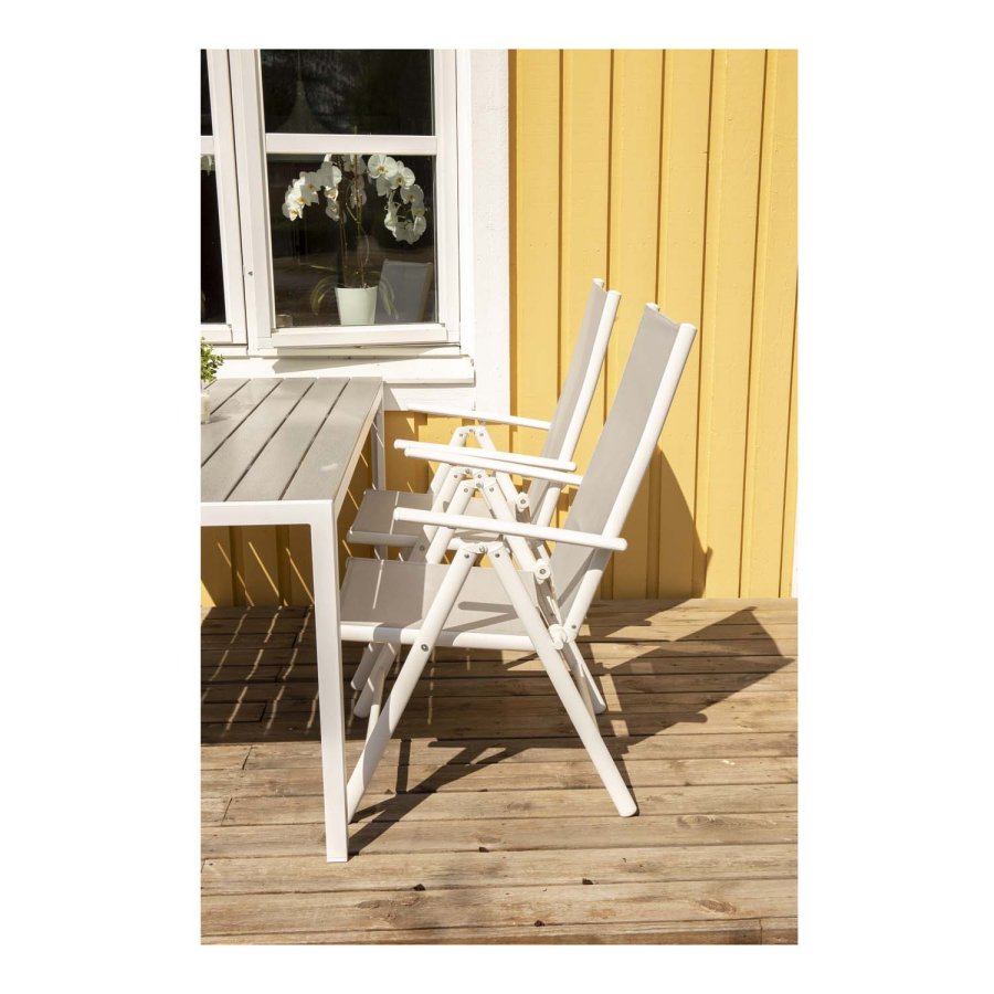 VENTURE DESIGN Break 5-posisjons hagestol med armlener - grtt stoff og hvit aluminium