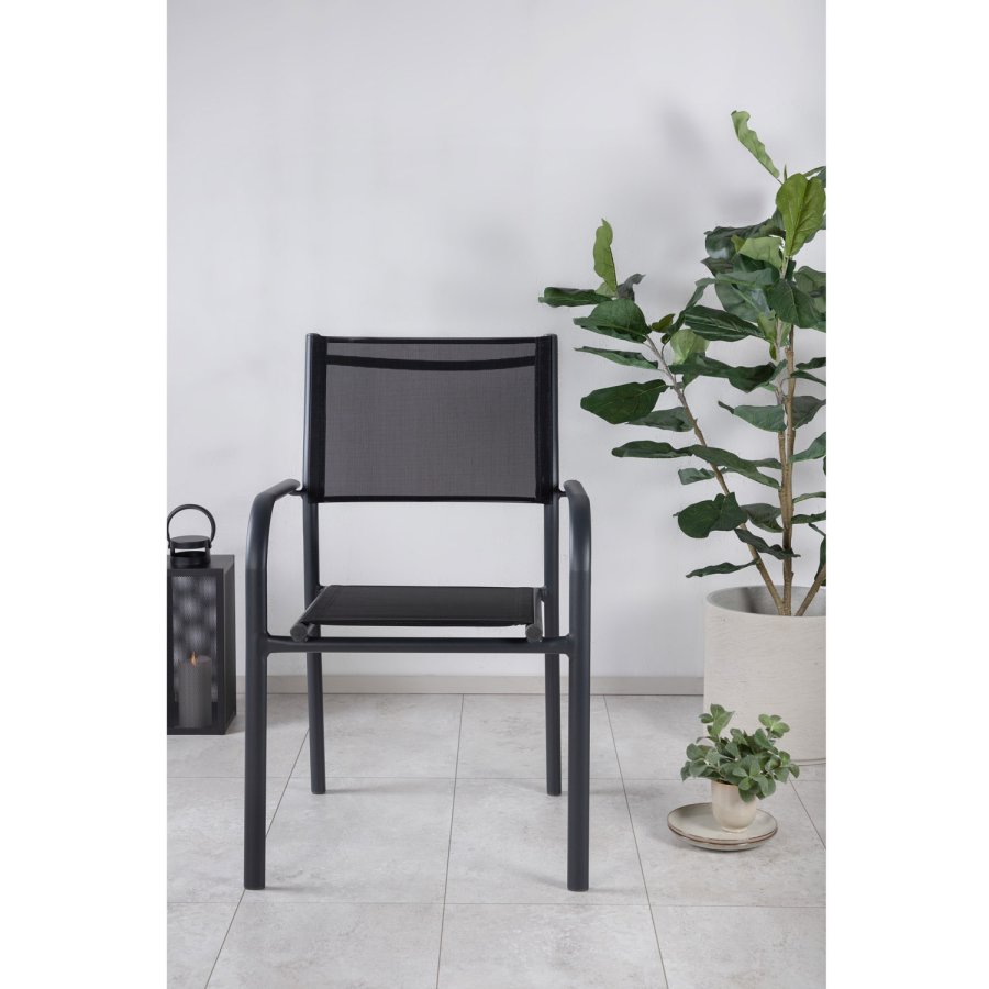 VENTURE DESIGN Santorini hagestol, med armlener - svart tekstilene og aluminium