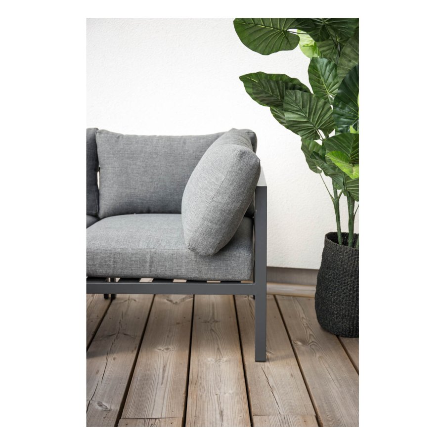 VENTURE DESIGN rektangulrt Brasilia hagebord - naturlig teak og svart aluminium (110x60)