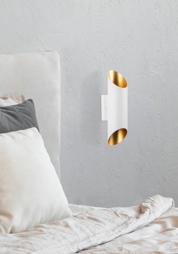 LUMI Cut vegglampe - hvitt metall