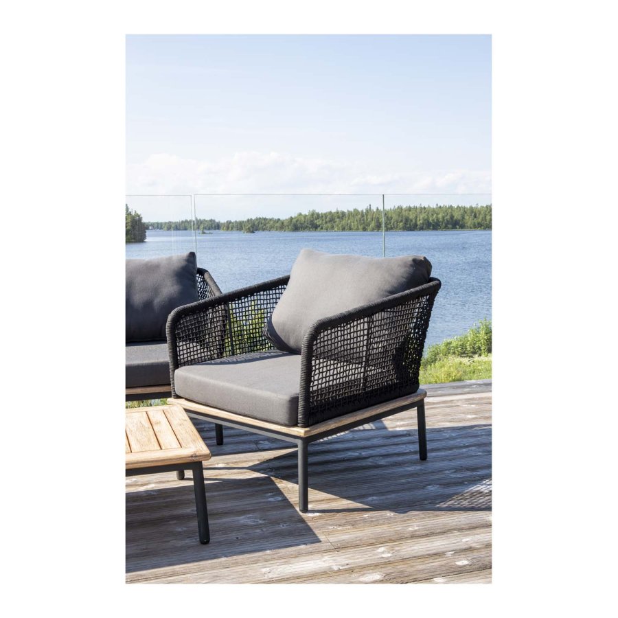 VENTURE DESIGN Andorra hagesett med puter - grtt, naturlig akasietre, svart tau og aluminium 