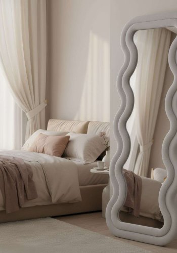 NORDV�RK Mundo Oval - Creme Cheval Mirror