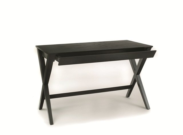 ACT NORDIC Writex skrivebord - Sort gummitr, m. skuffe