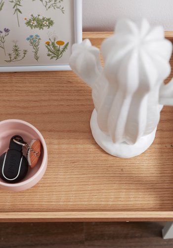 KAVE HOME Belgrad garderobestativ - hvit/naturmetall/eik finér, med hylle