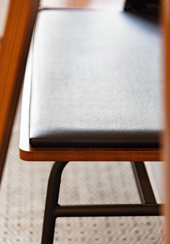 KAVE HOME Arabella benk - brun/svart valnttfinish/syntetisk skinn og metall, rektangulr (100x40)