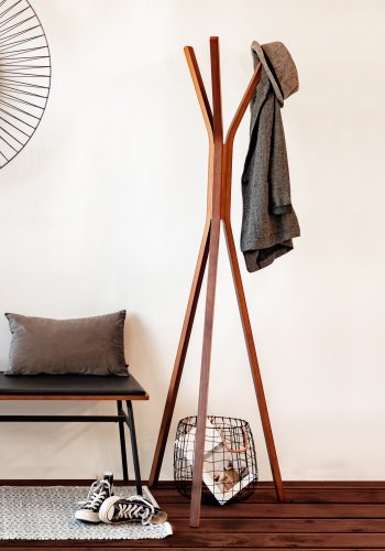 KAVE HOME Benzara stumtjener - naturlig valnttfinish