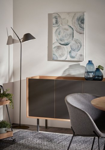 KAVE HOME Aurelia gulvlampe i stl med sort finish