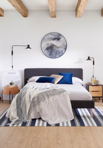 KAVE HOME Plass vegglampe - sort/messing metall 