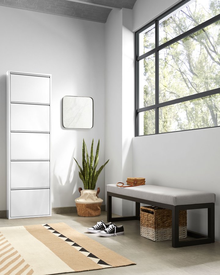 KAVE HOME Tr&auml; svart Loya b&auml;nk 128 cm