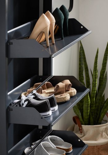 KAVE HOME Ode skohylle med 3 drer i sort, 50 x 103 cm