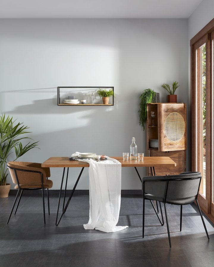 KAVE HOME Edwina vegghylle - natur/svart mangotre/metall 