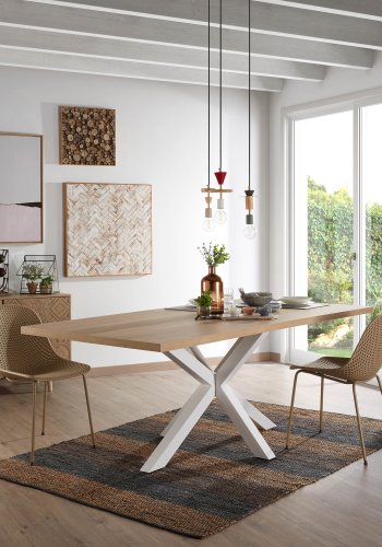 KAVE HOME Quinby spisestol - beige plast og metal