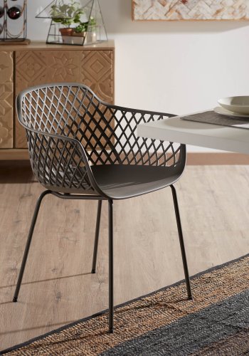 KAVE HOME Quinn spisestuestol med armlener - grafittgr plast og metall