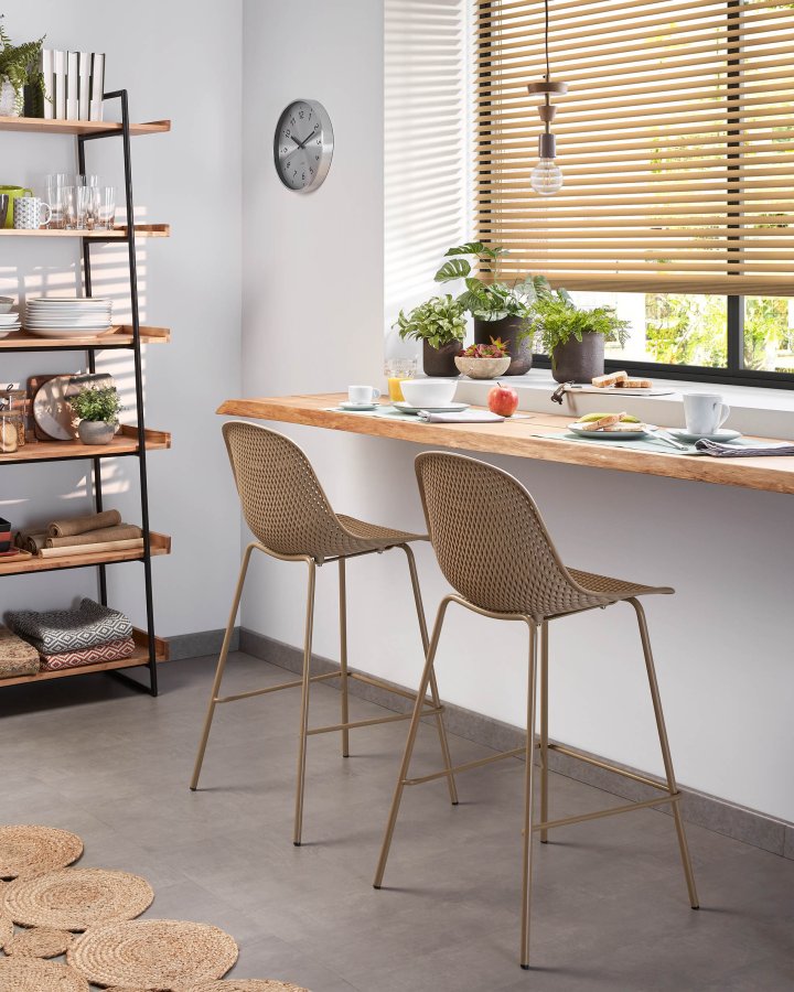 KAVE HOME Quinby barkrakk med ryggsttte og fotsttte - beige plast og metall