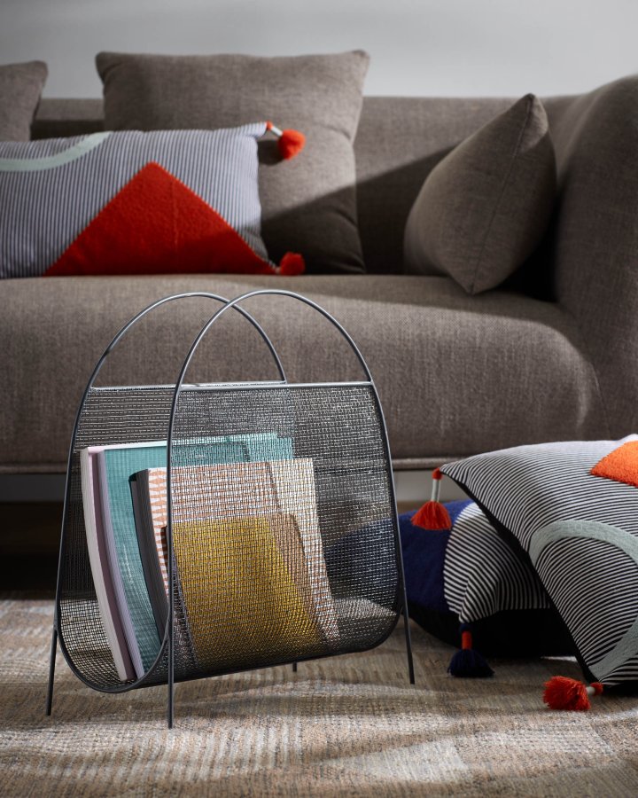 KAVE HOME Aviva magasinholder med hndtak - mrk gr metall