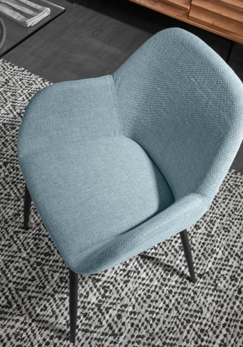 KAVE HOME Konna lenestol, med armlener - bltt stoff og sort stl