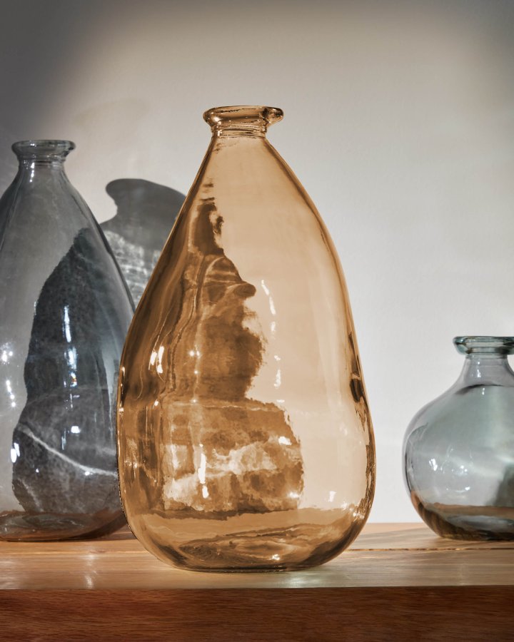 KAVE HOME Brenna mellombrun vase