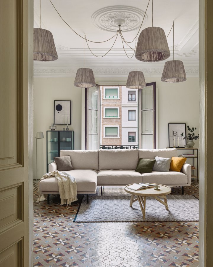 KAVE HOME Galene 4-seters sofa, med venstre sjeselong - beige resirkulerte fibre og jern