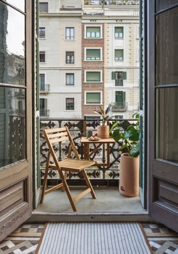 KAVE HOME Amarillis sammenleggbar bord for hagen - naturlig akasietre (40x42)