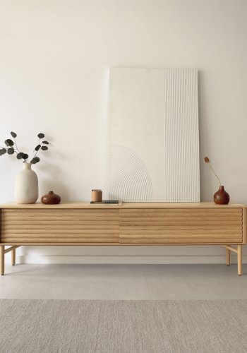 KAVE HOME Lenon TV-bord m. 2 skyvedrer - naturlig eik og eikefiner (200x35)