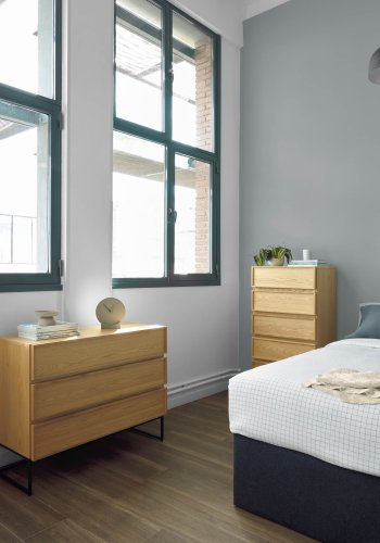 KAVE HOME Taiana kommode, m. 3 skuffer - naturlig eikefiner og sort stl