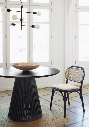 KAVE HOME Jeanette spisebord, rundt - sort mindi wood (120)