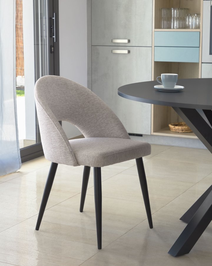 KAVE HOME Mael spisebordstol - beige stoff og sort stl