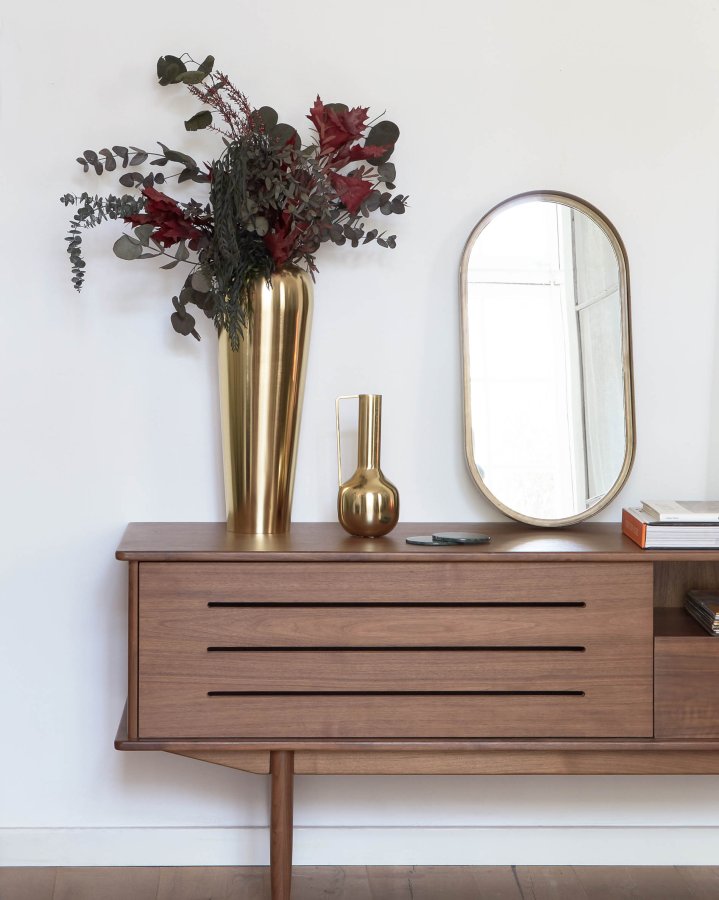 KAVE HOME Carolin TV-bord, m. 1 dr og 1 skuff - brun valnttfiner og valntttre (180x45)