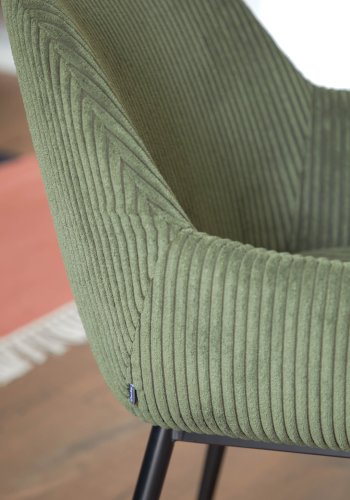 KAVE HOME Konna spisebordstol, med armlener - mrkegrnn kordflyel og sort stl