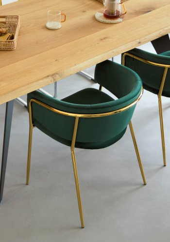 KAVE HOME Koda bord i eikefiner med naturlig finish og stlben med sort finish 160 x 90 cm