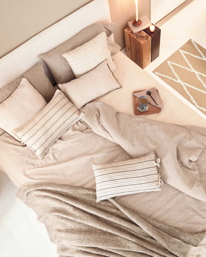 KAVE HOME Lydia trekk til sengeramme - hvitt fleecestoff (160x200)