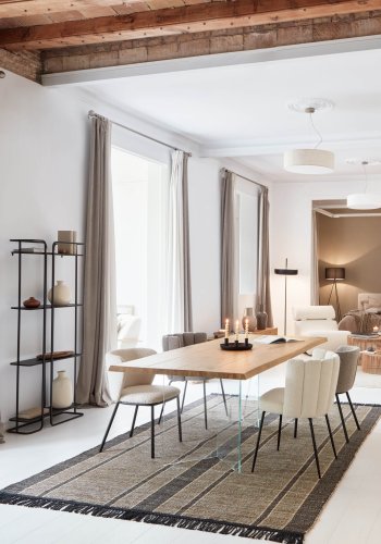 KAVE HOME Brunilda teppe - brunt/svart sjgress/ull/bomull (200x300)