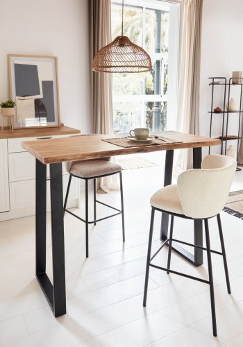 KAVE HOME Ciselia barkrakk, med ryggsttte og fotsttte - hvit bouclé og svart metall (H:65cm)