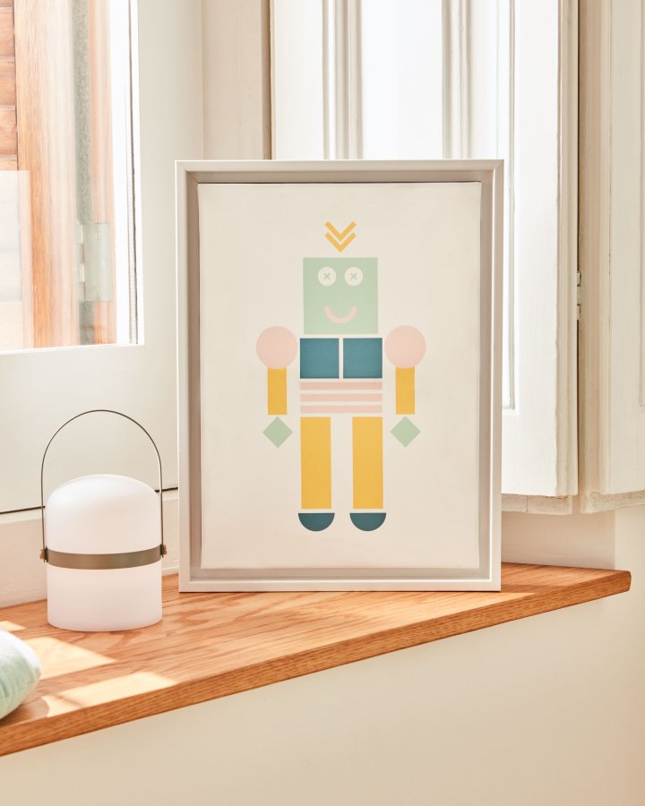 KAVE HOME Janvir oppladbar bordlampe - hvit plast og lysegr metall