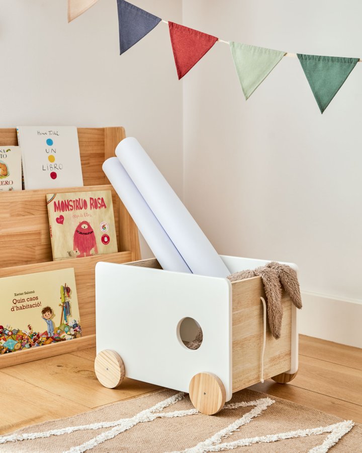 KAVE HOME Bianina barnevogn, med oppbevaring - hvit MDF og naturlig furu (45x34)