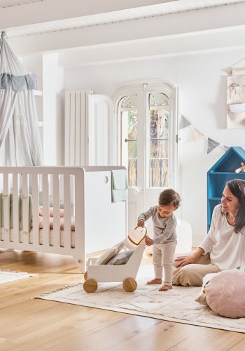 KAVE HOME Carelene sengehimmel - lysebl bomull