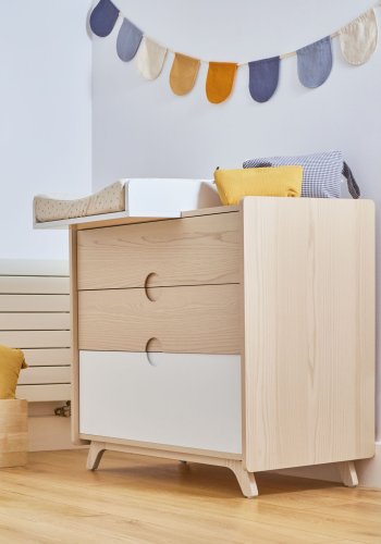 KAVE HOME Nunila stellebord - hvit MDF (72x55)