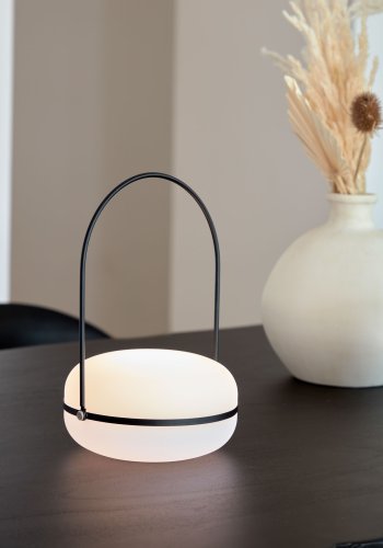 KAVE HOME Tea bordlampe - hvit polyetylen og svart jern