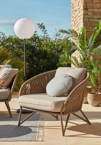 KAVE HOME Branzie lænestol - brunt metal og reb, m. grånbrune hynder, m. armlæn