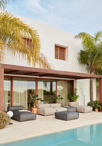 KAVE HOME Firkantet modul for hagesofa, med ryggsttte - grnt stoff og svart aluminium (101x101)