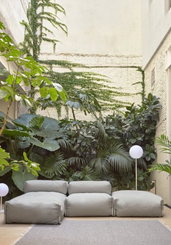 KAVE HOME Firkantet sjeselongmodul for hagesofa, m. ryggsttte - lysegrt stoff og hvit aluminium (165x101) 