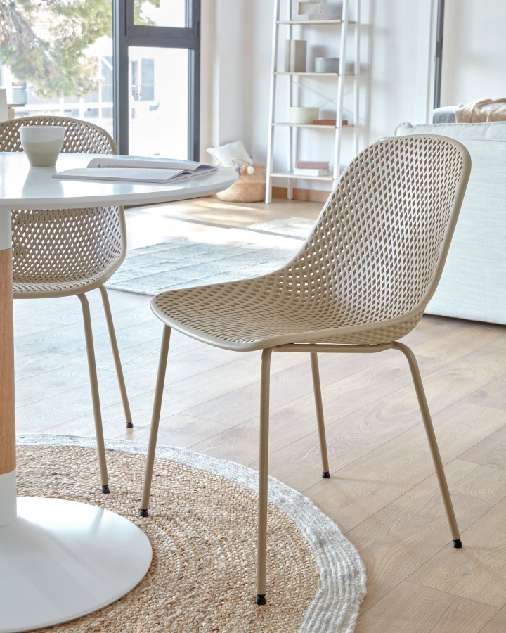 KAVE HOME Quinby spisestol - beige plast og metal