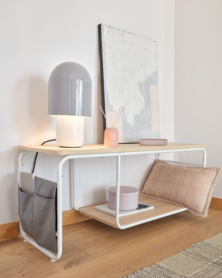 KAVE HOME Yamina TV-bord, med hylle og gr stofflommer - naturlig melamin og hvitt stl (110x40)