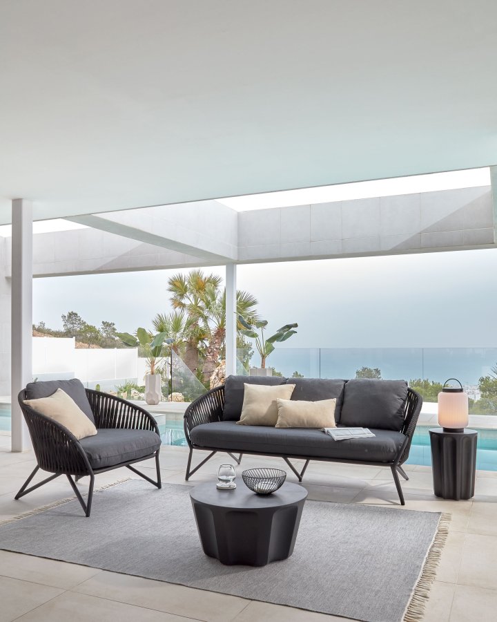 KAVE HOME Branzie lenestol, med stoffpute - svart tau og stl