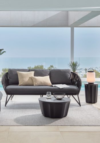 KAVE HOME Branzie 3-manns sofa, med stoffpute - svart tau og stl