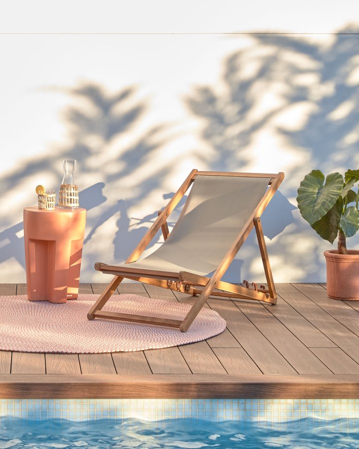 KAVE HOME Adredna solstol, hopf&auml;llbar - massivt akaciatr&auml; och gr&ouml;nt tyg