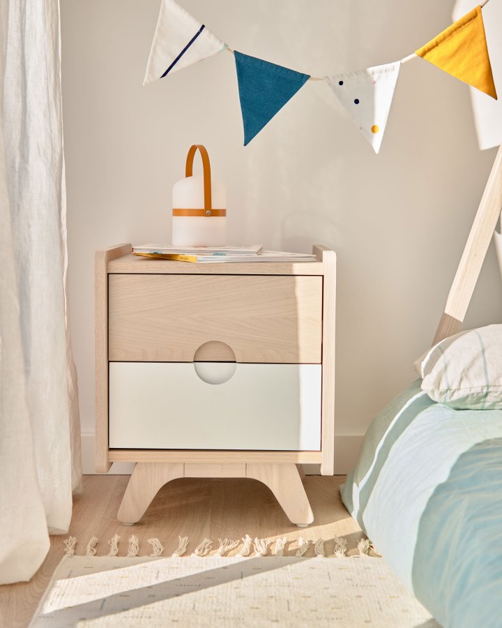 KAVE HOME Nunila nattbord - naturlig ask finer og ask