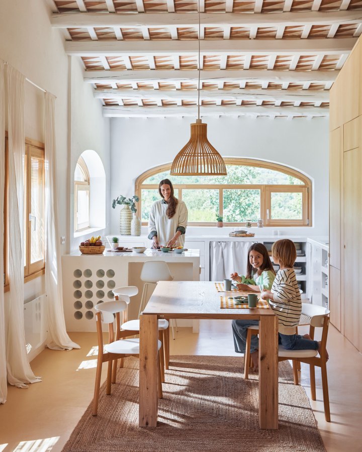 KAVE HOME Deyanira spisebord, rektangulrt - naturlig eikefiner og eiketre (200x100)