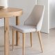 KAVE HOME Rosie spisebordstol - beige chenillestoff og naturlig ask