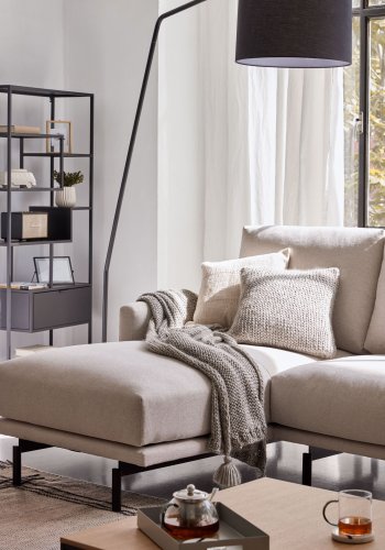 KAVE HOME Galene 3-manns sofa, med venstre sjeselong - beige resirkulerte fibre og jern